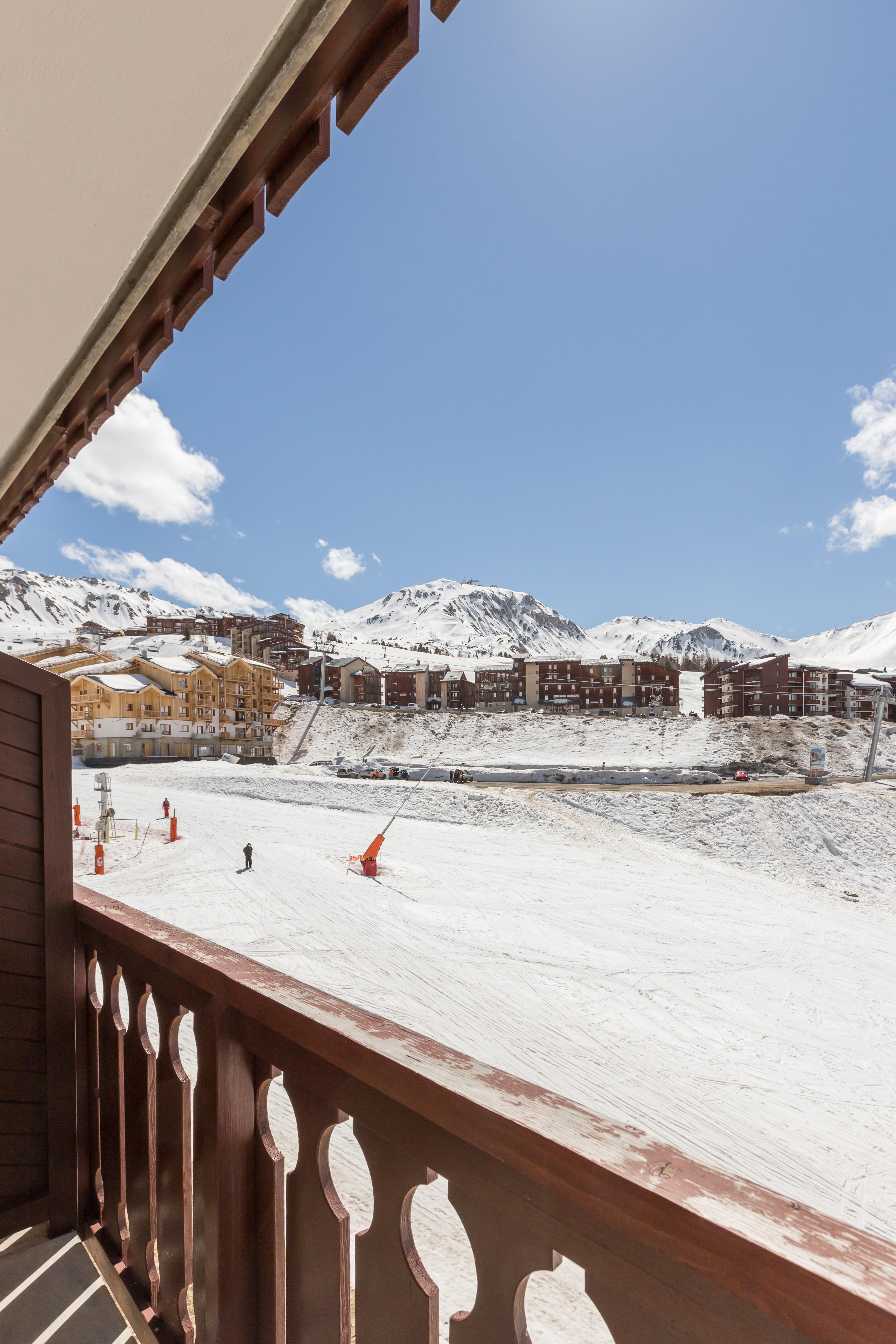 لا بلاني Residence Pierre & Vacances Le Mont Soleil المظهر الخارجي الصورة