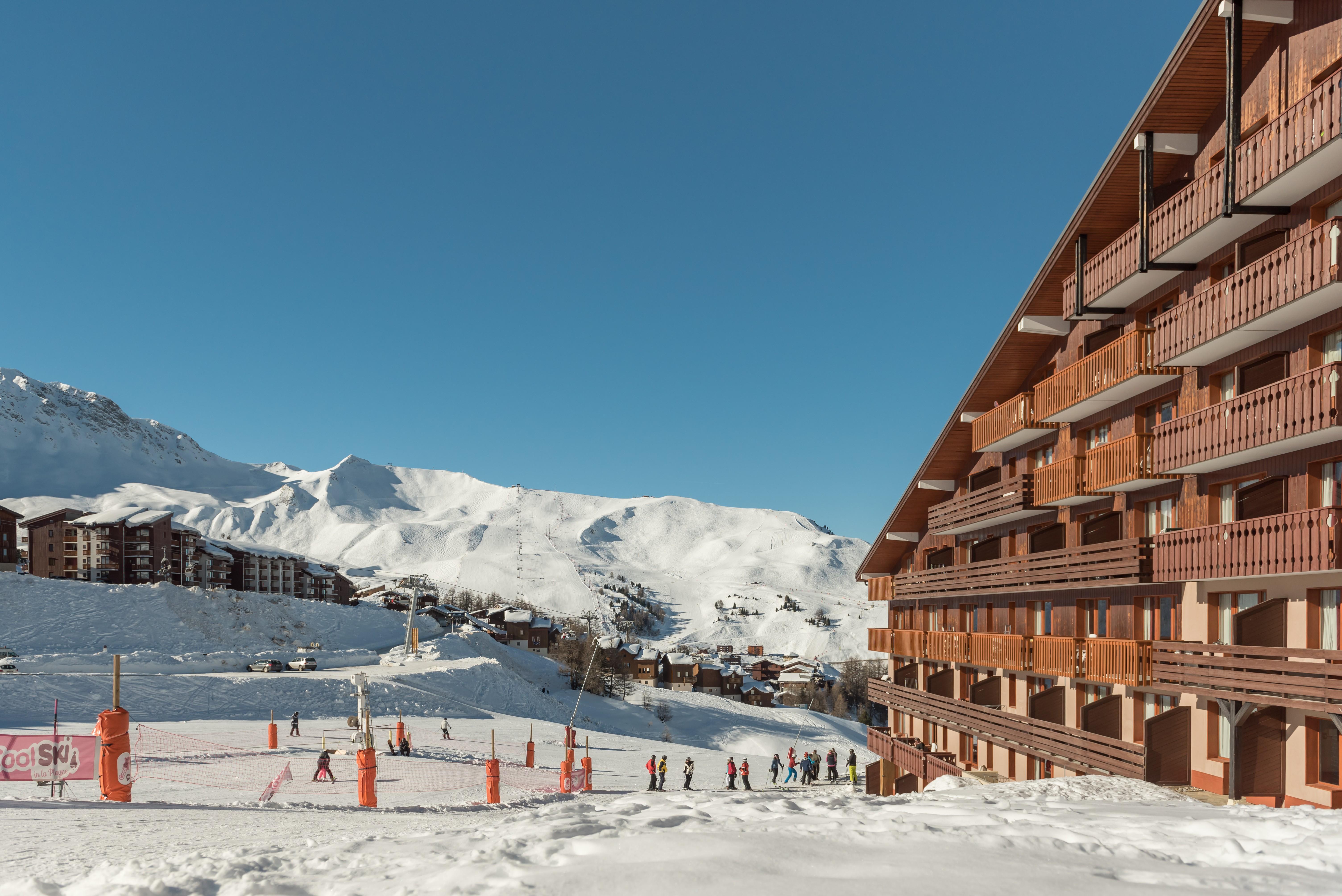 لا بلاني Residence Pierre & Vacances Le Mont Soleil المظهر الخارجي الصورة